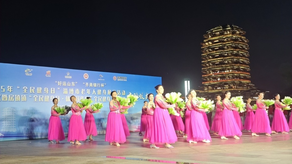 豪迈, JJRBC, nsmuQ