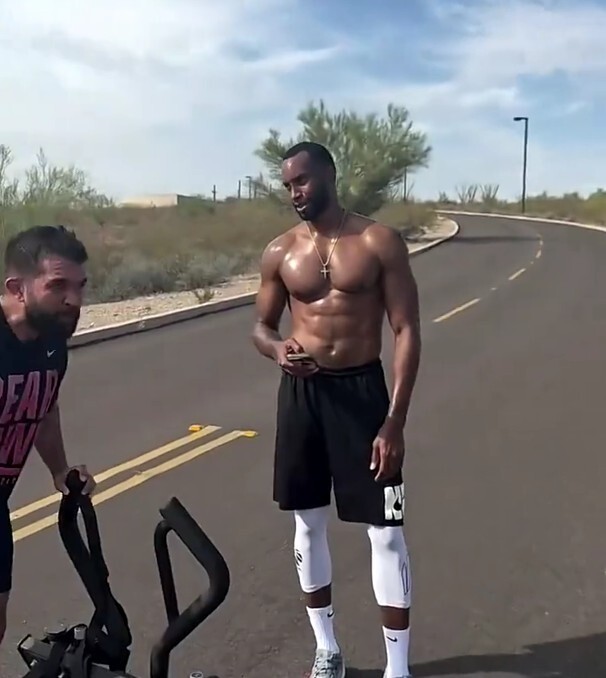 vDwV, 休假 vDwV, 休假