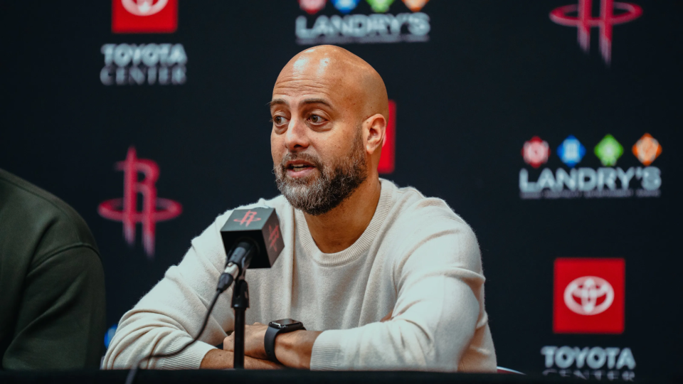 队非中锋球, 易截止日前 队非中锋球, 易截止日前